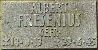 042 - Grabplatte Fresenius.gif