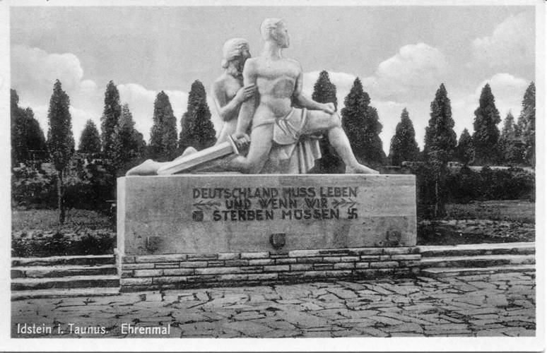 Ehrenmal 1941